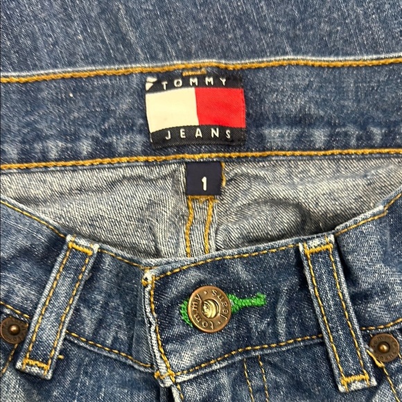 Tommy Jean Flared Size 1 - Picture 4 of 6